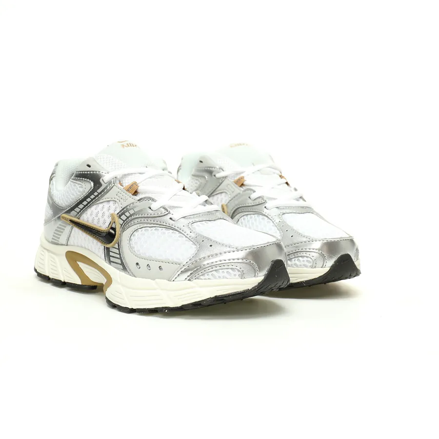 Nike V5 Runner V5 Classic Retro Running Shoes