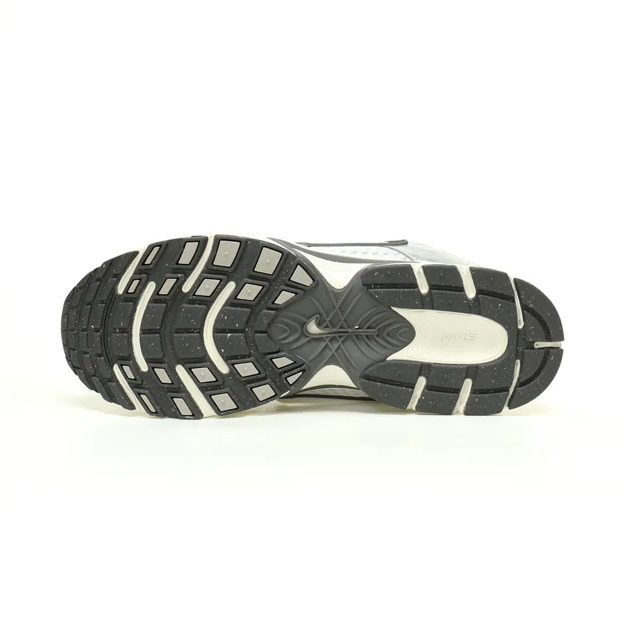 Nike V5 Runner V5 Classic Retro Running Shoes