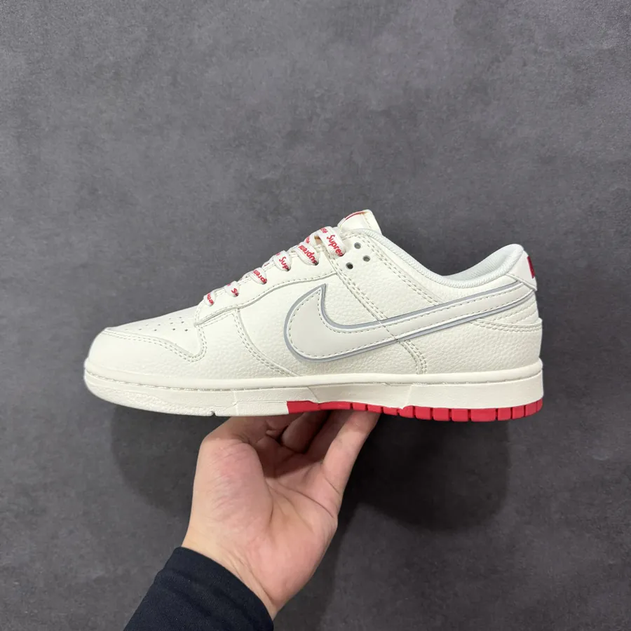 Nike SB Dunk Low Supreme Custom Edition Low Top Sneakers