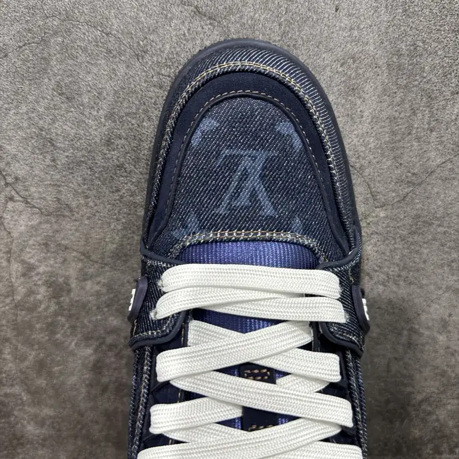 LV Trainer Blue Print Premium Quality