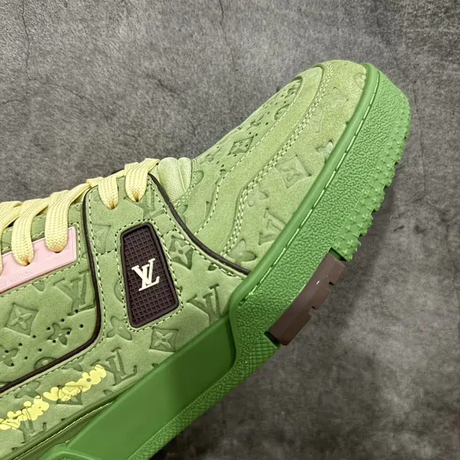 LV Trainer in Avocado Green