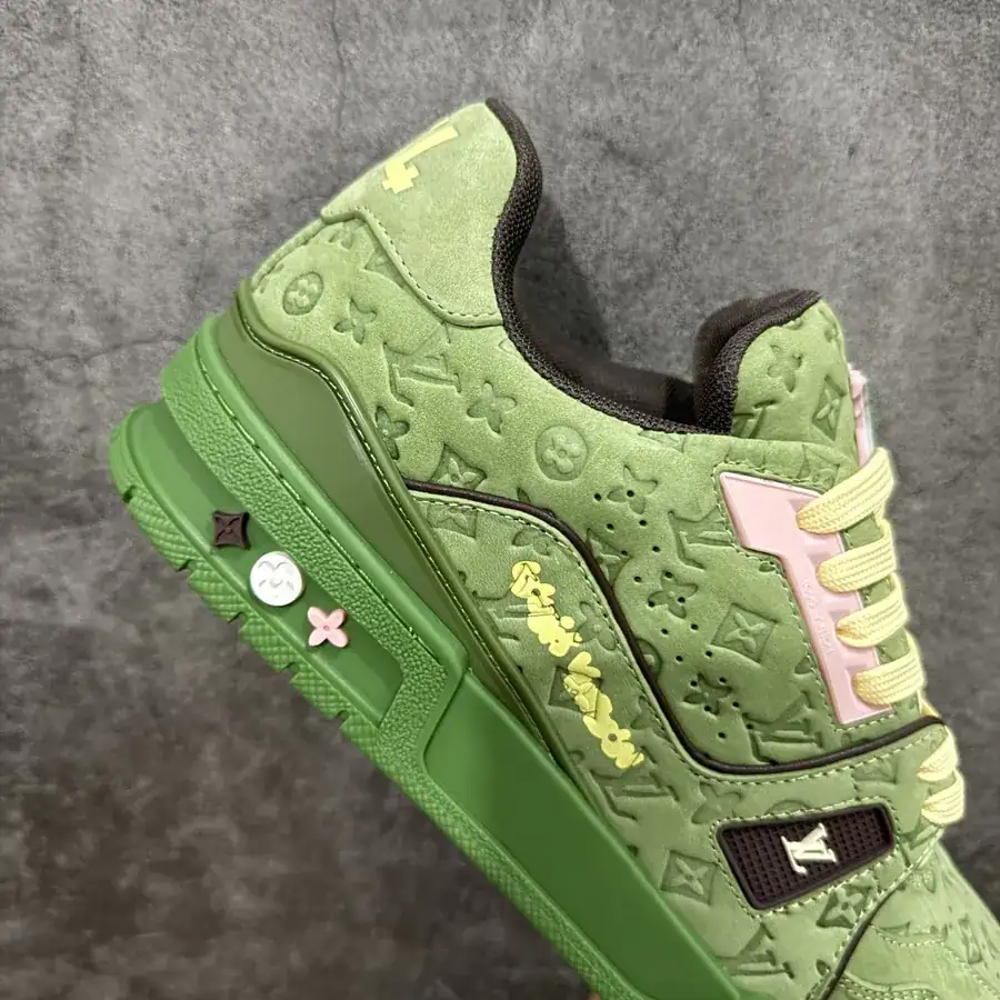 LV Trainer in Avocado Green