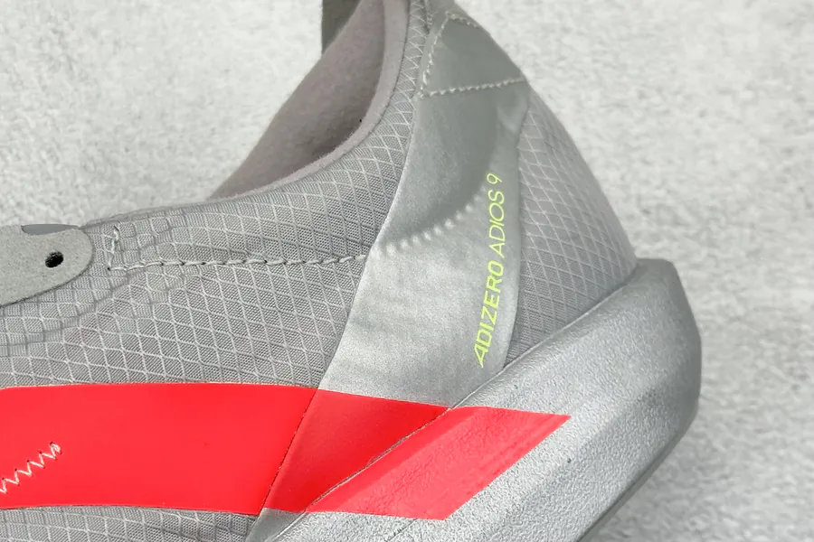Adidas Adios 9 M Lightweight Running Shoes