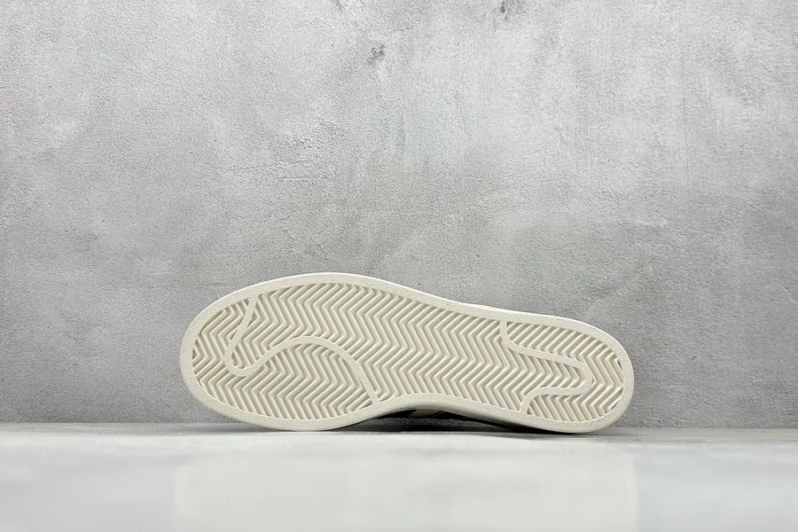Originals Superstar x Stussy White Grey Sneaker