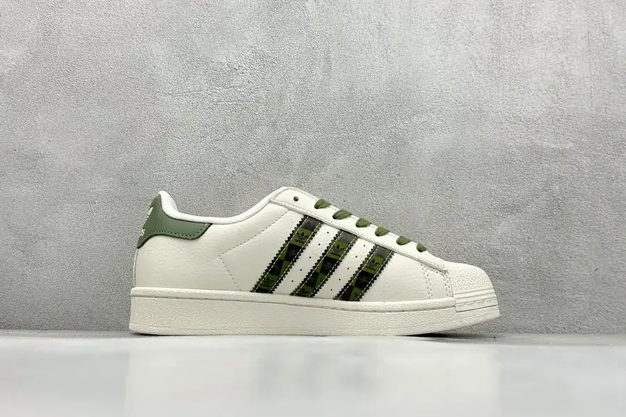 Originals Superstar x Stussy White Green