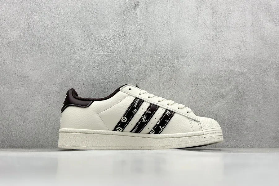 Originals Superstar x Louis Vuitton White Brown