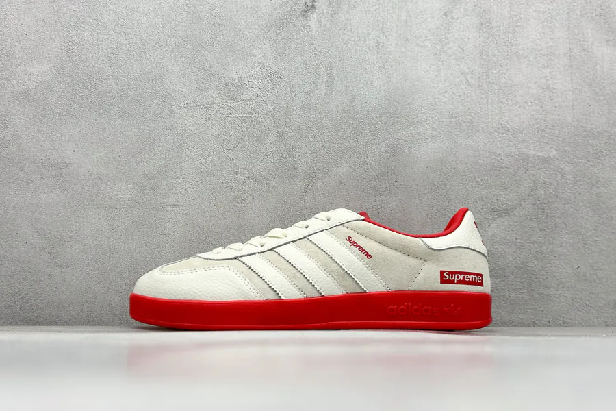 AD Originals Gazelle Indoor x Supreme Sneaker