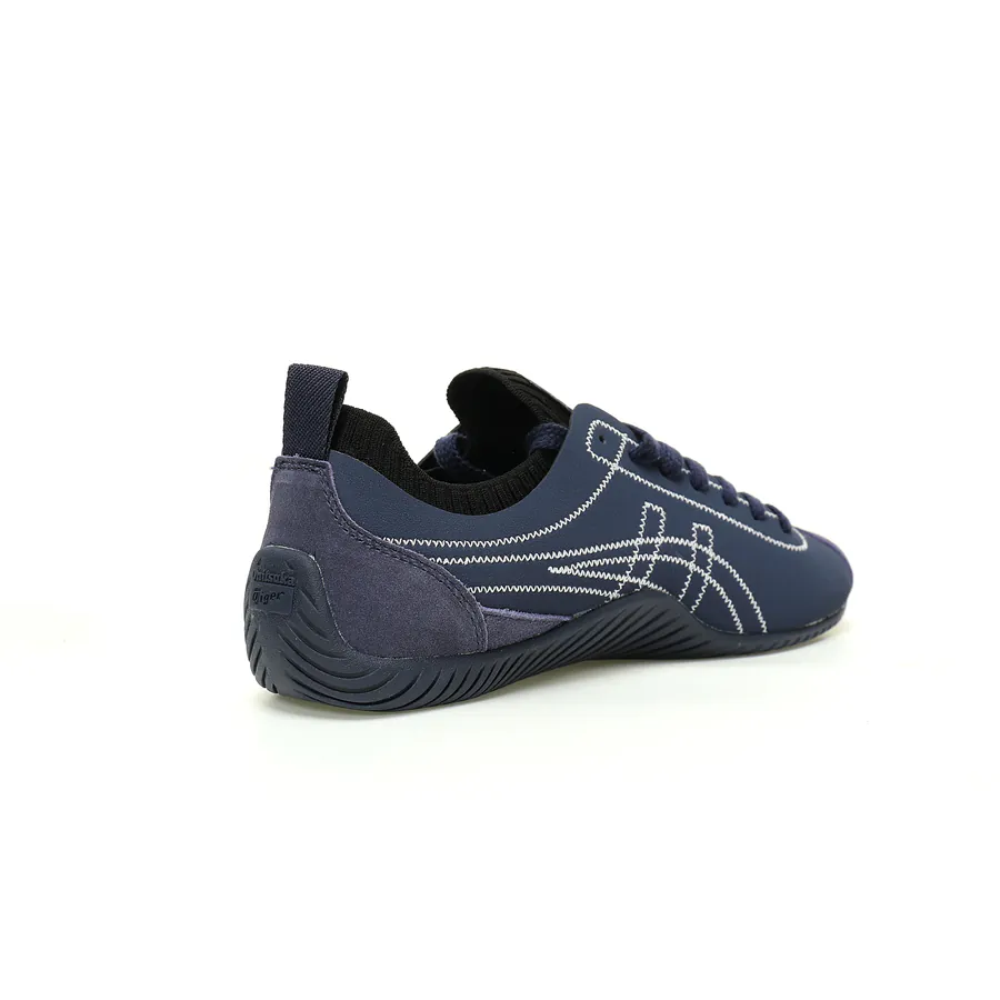 Onitsuka Tiger Sclaw Low Tiger Claw Series Low Top Sneaker