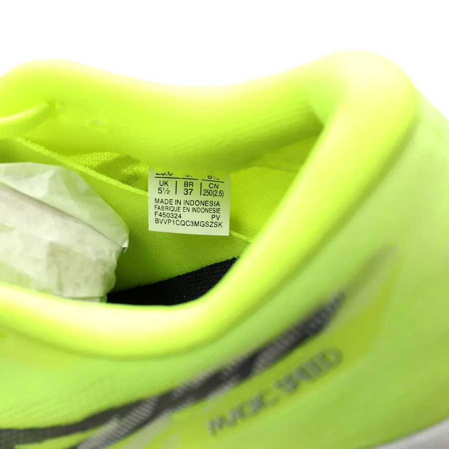 Asics Magic Speed 4 Low Top Racing Shoes