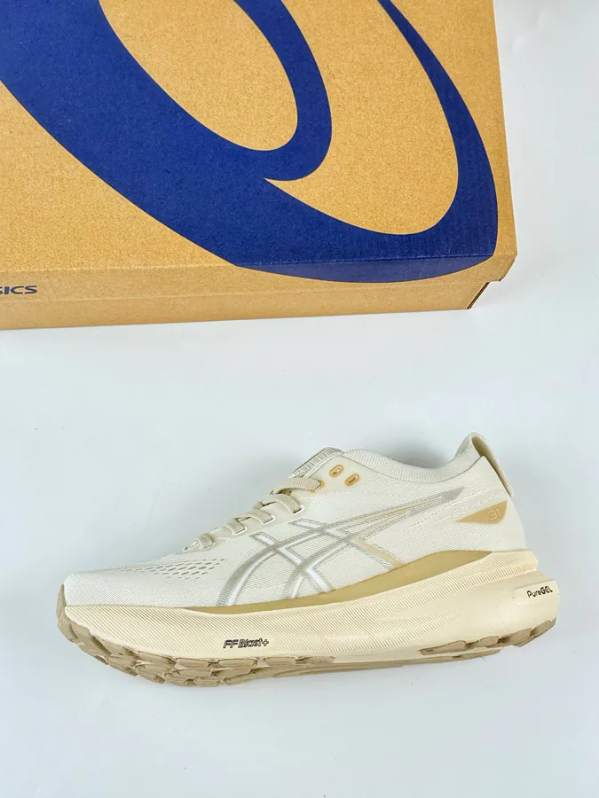 Asics Gel Kayano 31st Generation Running Shoes