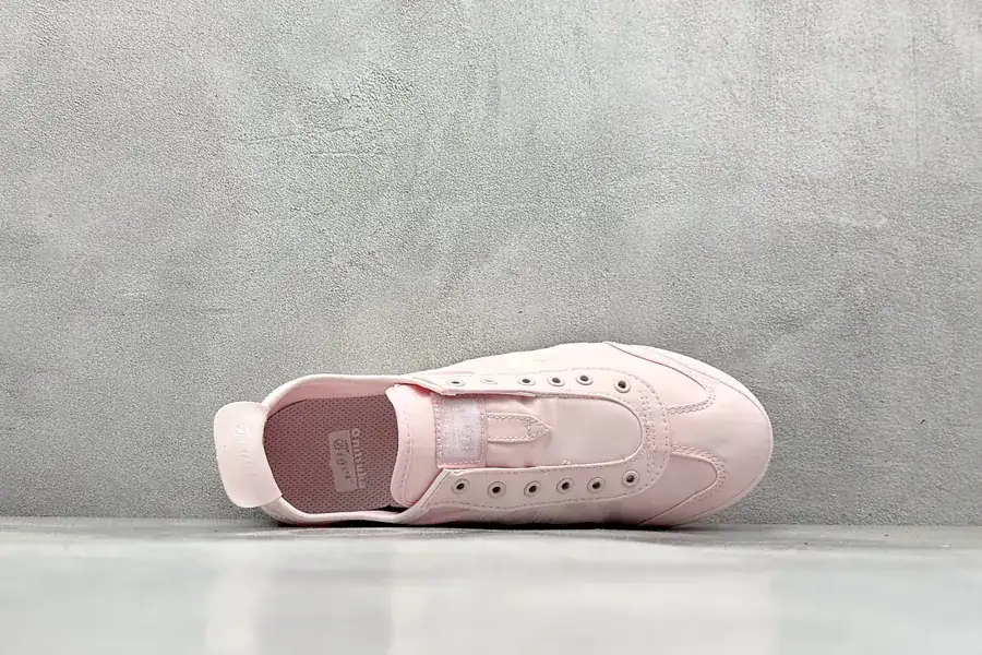 Onitsuka Tiger Mexico 66 Slip On