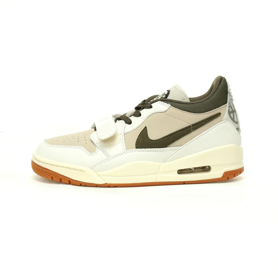 Air Legacy 312 Low Chicago Style Sneaker