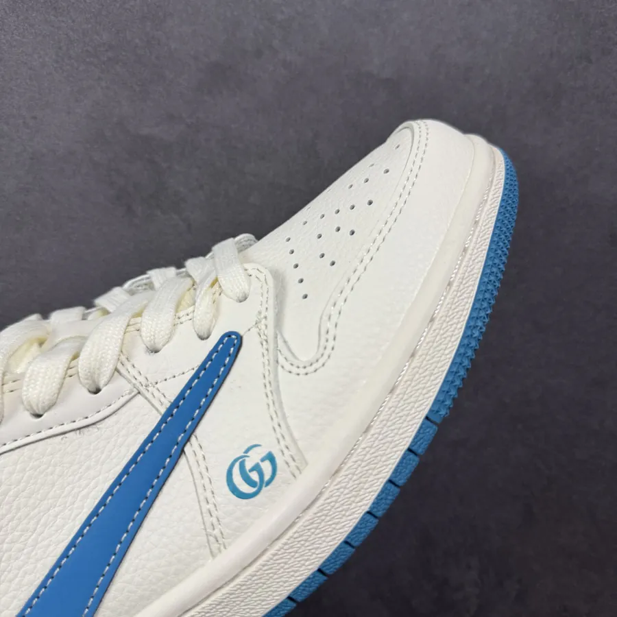 Travis Scott x Fraent Design x Air 1 Low OG SP 1 Blue Hook Blue Sole Low Top Cultural Casual Sneakers