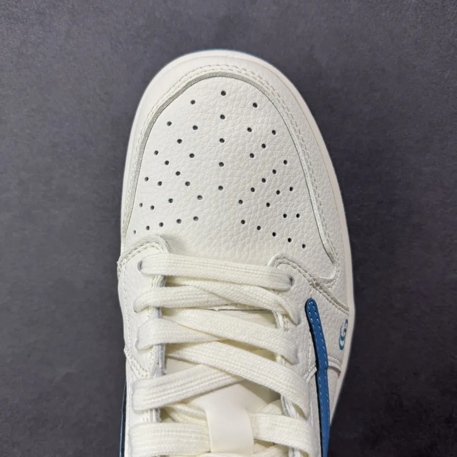 Travis Scott x Fraent Design x Air 1 Low OG SP 1 Blue Hook Blue Sole Low Top Cultural Casual Sneakers