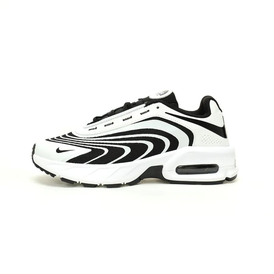 Nike Air Max Fire BlackRed Classic Retro Sneaker