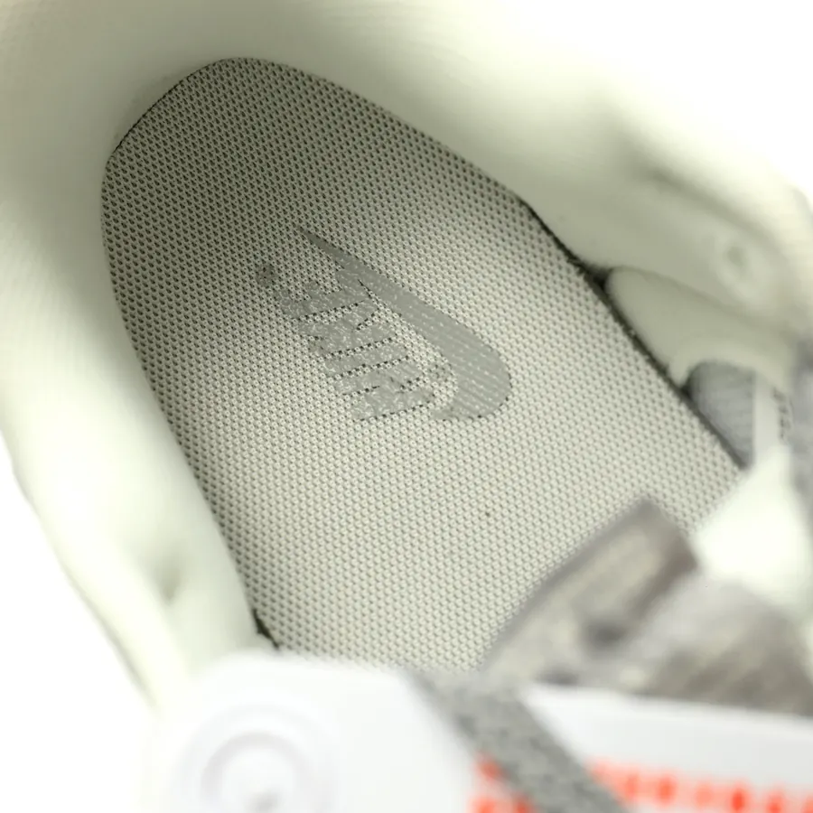 SB Dunk Low Retro SP by You Vintage Style Sneaker