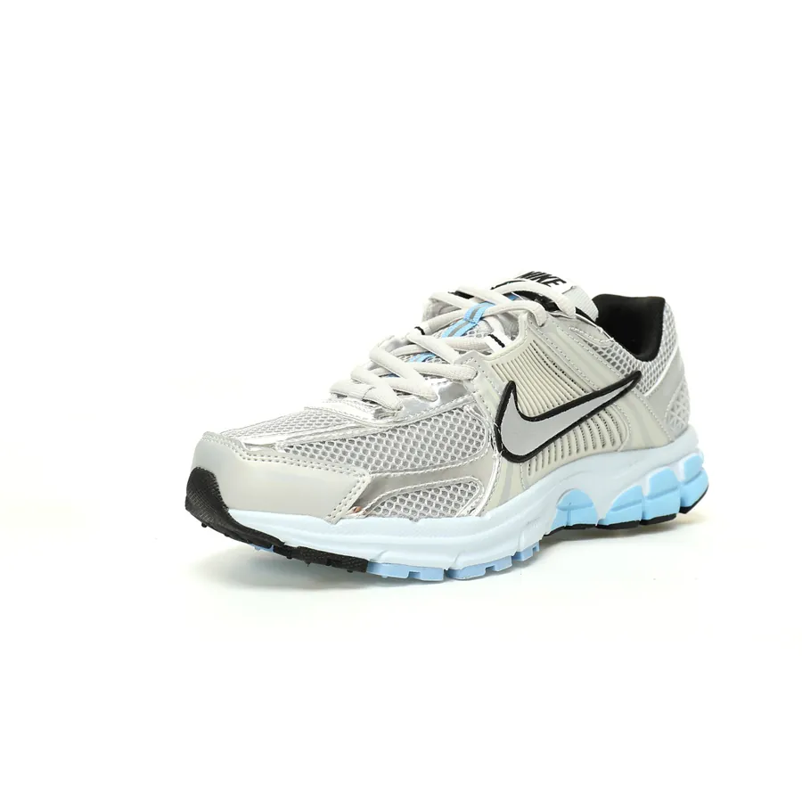 Nike Zoom Vomero 5 Retro Style Running Shoes