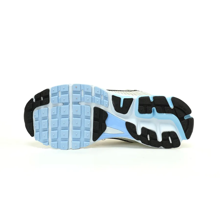 Nike Zoom Vomero 5 Retro Style Running Shoes