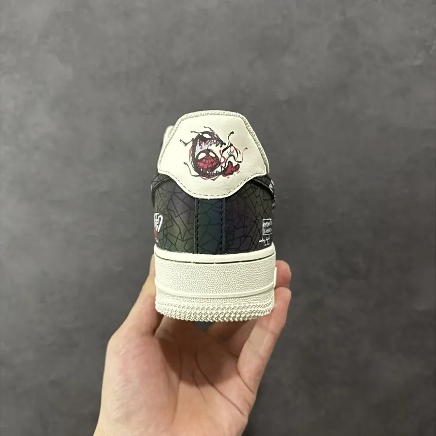 NK Air Force 107 Low 'Hay To End' Low Sneaker