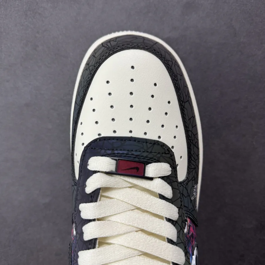 NK Air Force 107 Low 'Hay To End' Low Sneaker