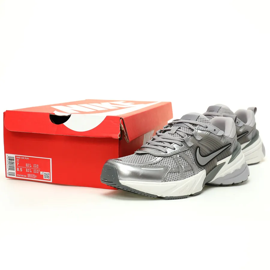 Nike Wmns V2K Runtekk Low Cement Grey