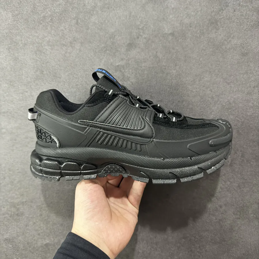 Nike Air Zoom Vomero 5 Low Running Shoes Exclusive Original