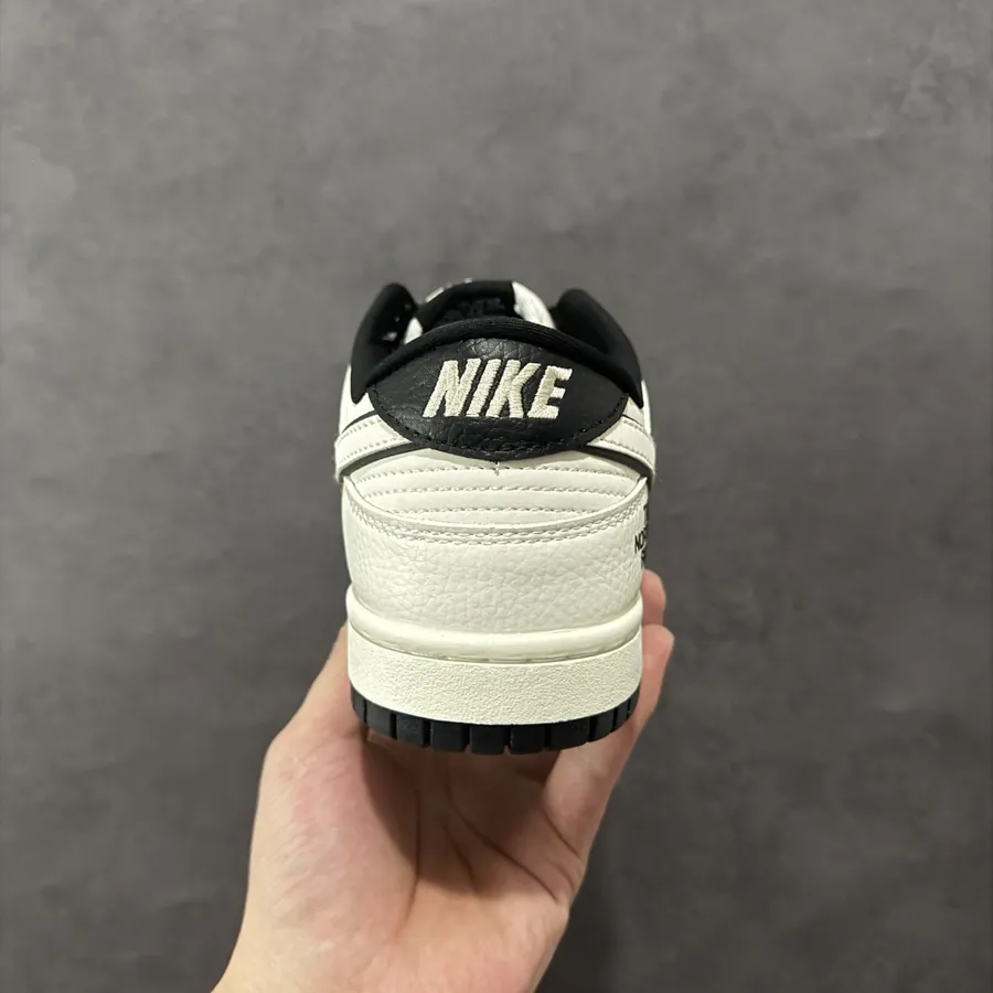 Nike SB Dunk Low x North Face Customized Low Top Sneaker