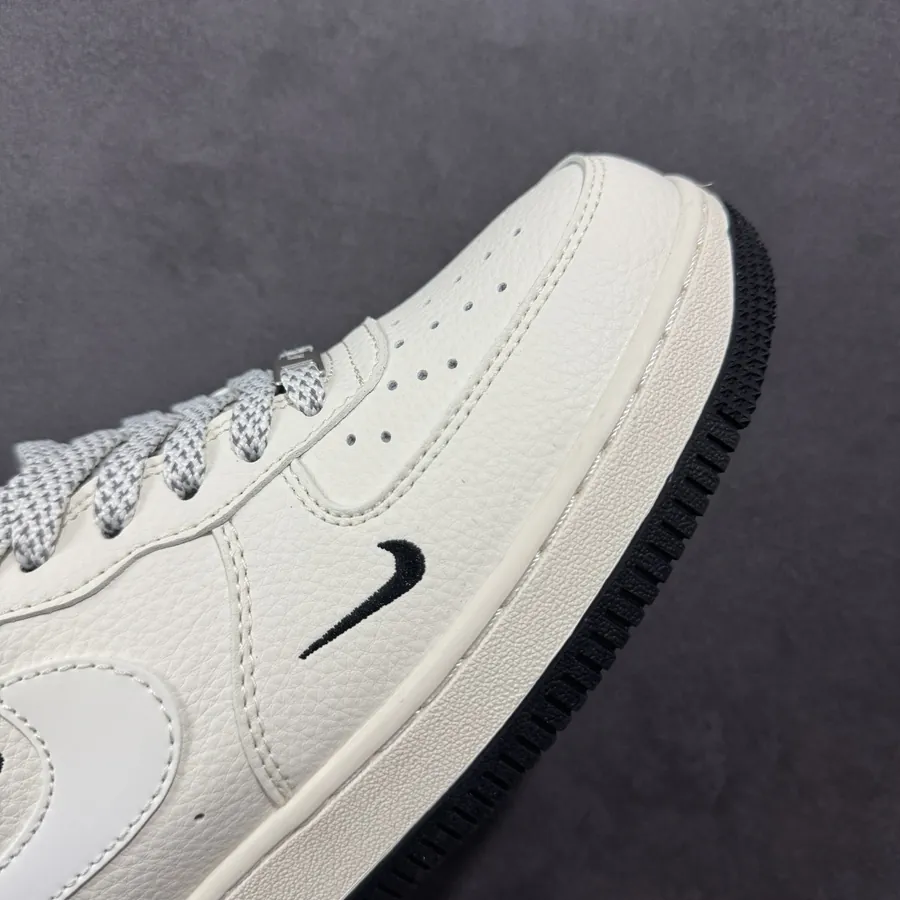 NK Air Force 107 Low Low Top Casual Sneakers