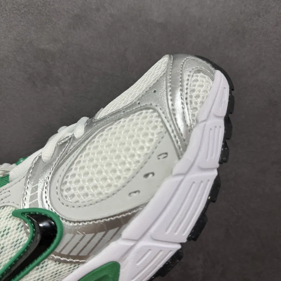 NK V5 RNR Series Running Shoes