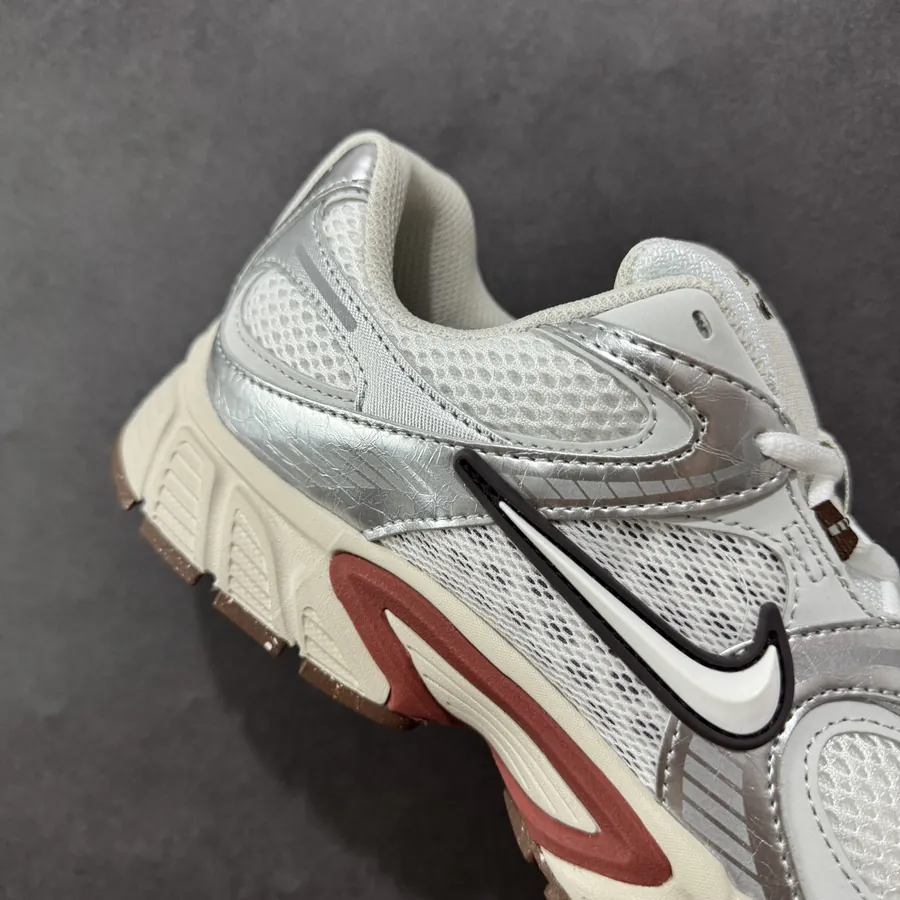 NK V5 RNR Series Lightweight Running Shoes