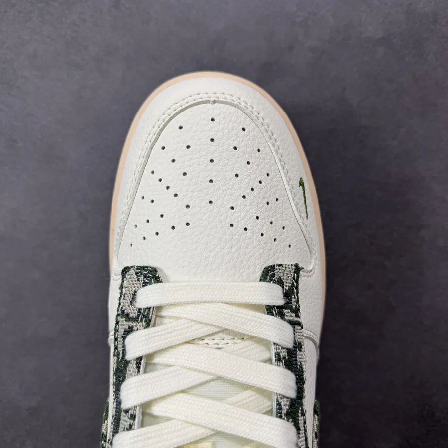 Travis Scott x Fraent Design x Air 1 Low OG SP 1 Cultural Streetwear Sneakers