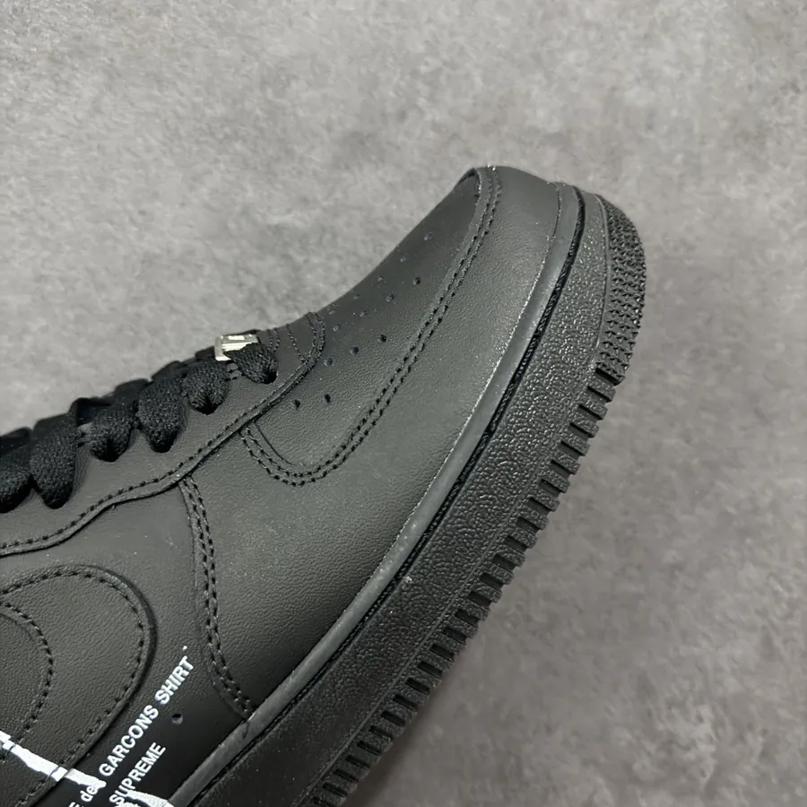 Comme Des Garcons x Air Force 1 Low G Sneaker