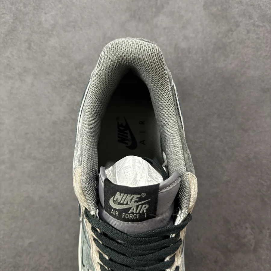 Air Force 107 Low 'Grey Faced Prince' Low Sneaker