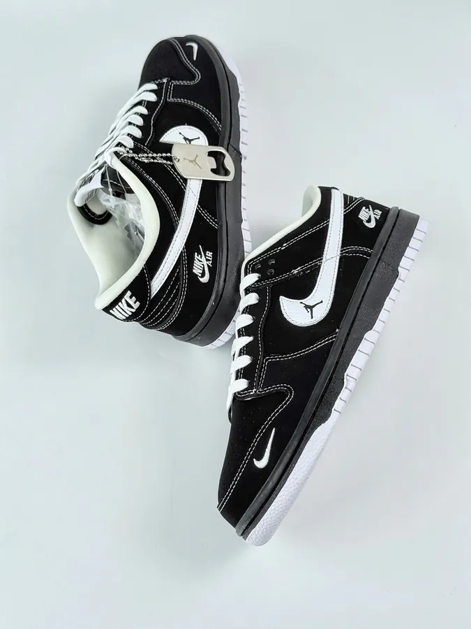Nike SB Dunk Low x Nike Air OG Edition
