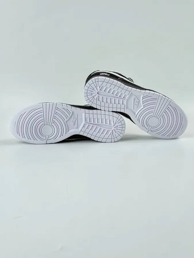 Nike SB Dunk Low x Nike Air OG Edition