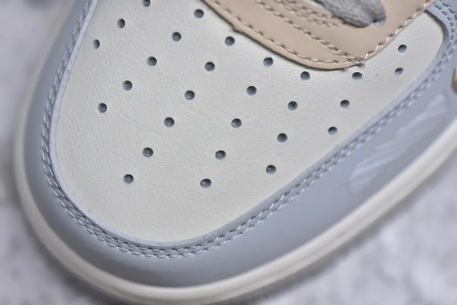 NK Air Force 1'07 Low Classic Sneaker