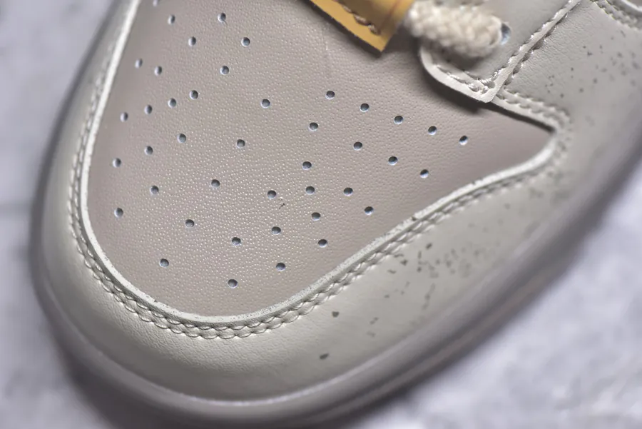 Nike Dunk Low Panda Prank Winter Dream Low Sneaker