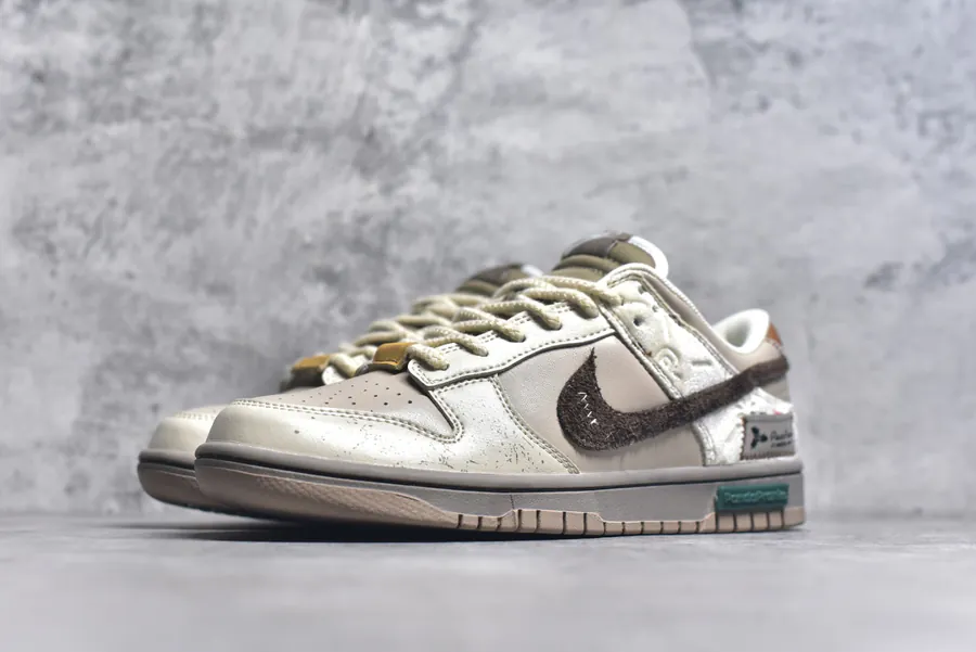 Nike Dunk Low Panda Prank Winter Dream Low Top Sneaker