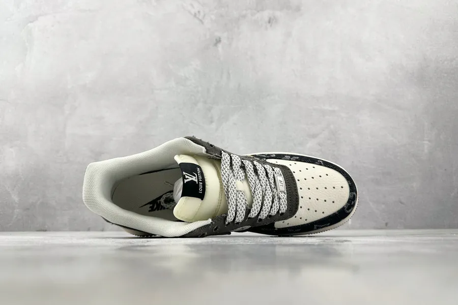 Nike Air Force 107 LV Exclusive Original
