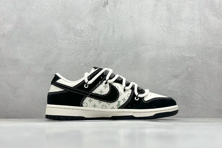 Nike SB Dunk Low x Stussy Black White Hook Strap