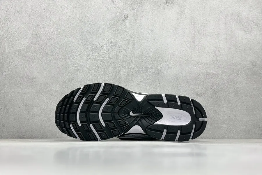 NK V5 RNR Running Shoes Comfortable and Versatile