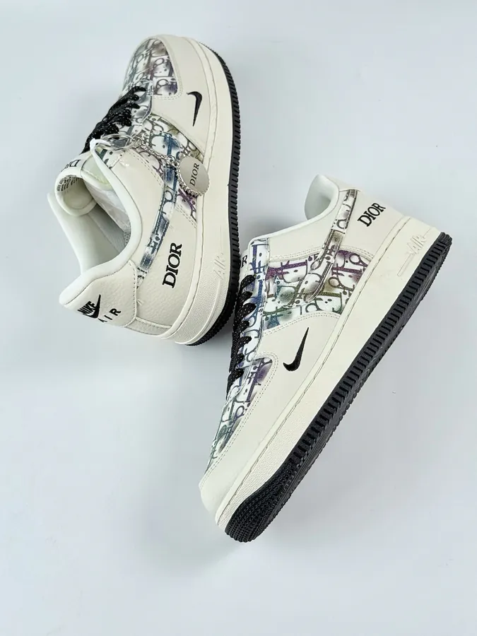 DIOR x Nike Air Force 1 Low 07 White Black Mini Chevron