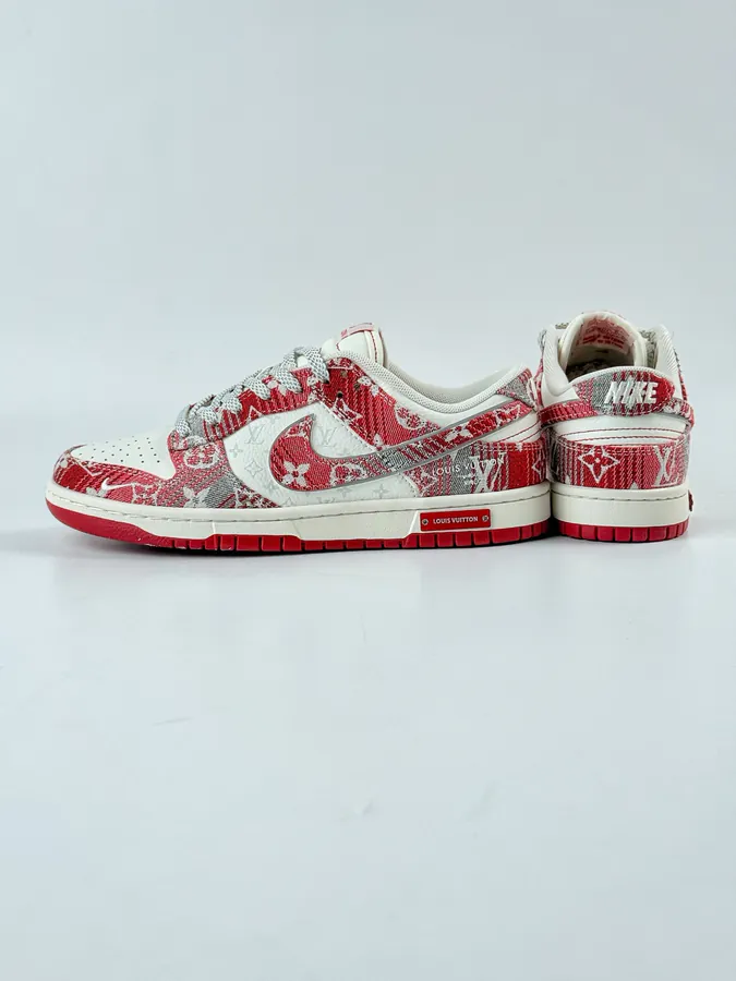 Nike SB Dunk Low x Louis Vuitton OG Edition