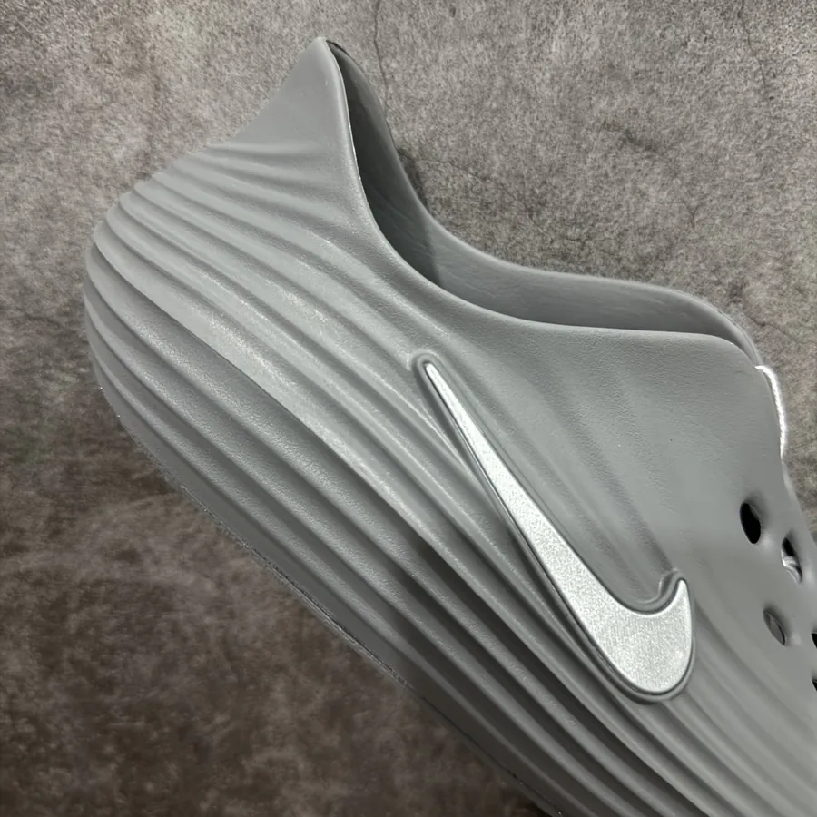 Nike Reactx Rejuven 8 Summer Beach Sandals