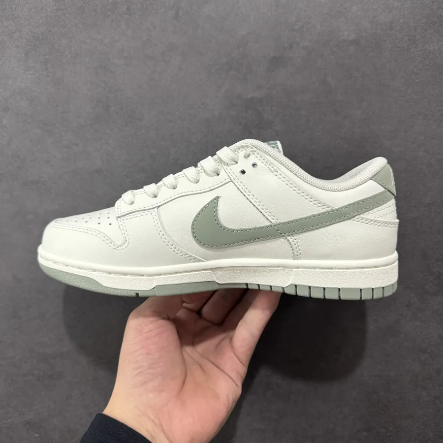 NK Dunk Low OG Version Born Free, Love and Fearless