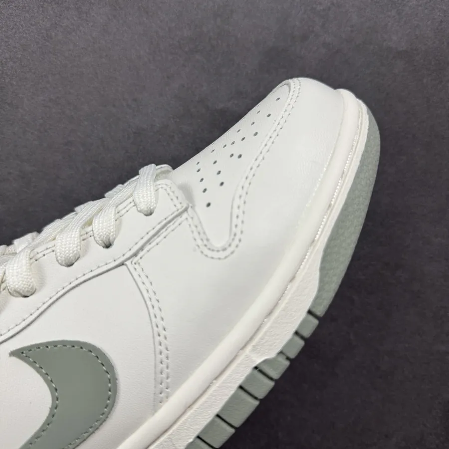 NK Dunk Low OG Version Born Free, Love and Fearless