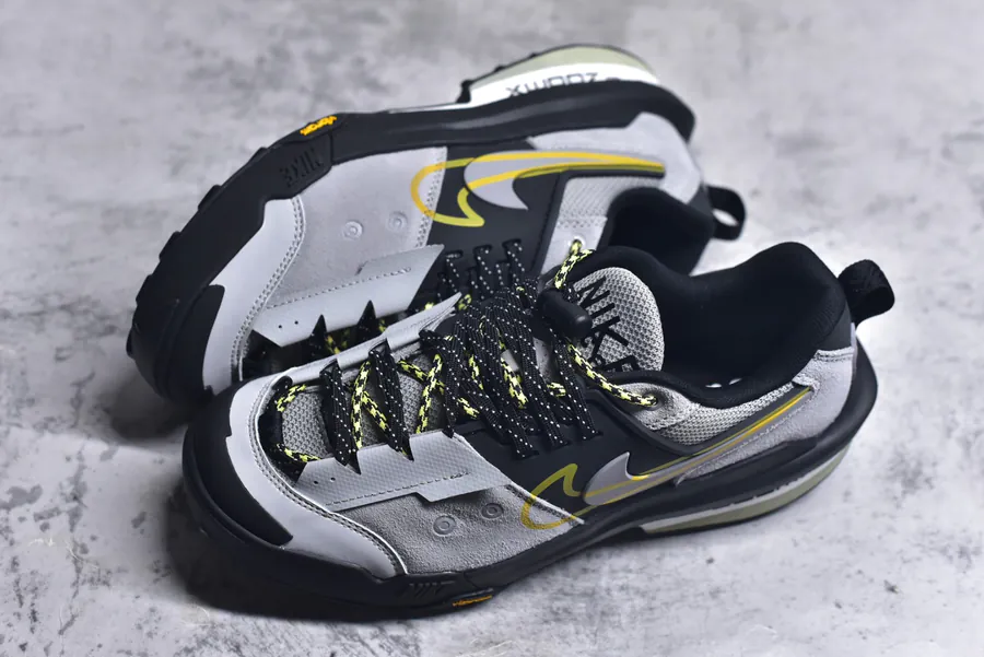 NK Zegama Dome SP Collaborative Comfort Sneaker