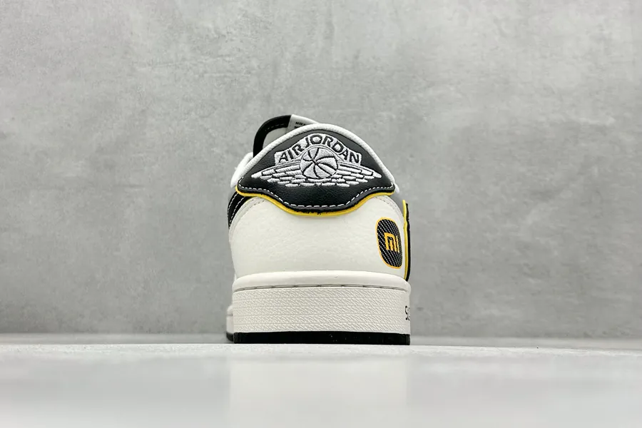 Travis Scott x Fraent Design x Air 1 Low OG SP 1 Cultural Streetwear Sneaker