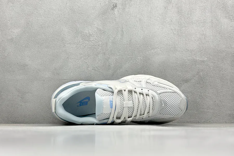NK V2K Runtekk Retro Low Top Running Shoes