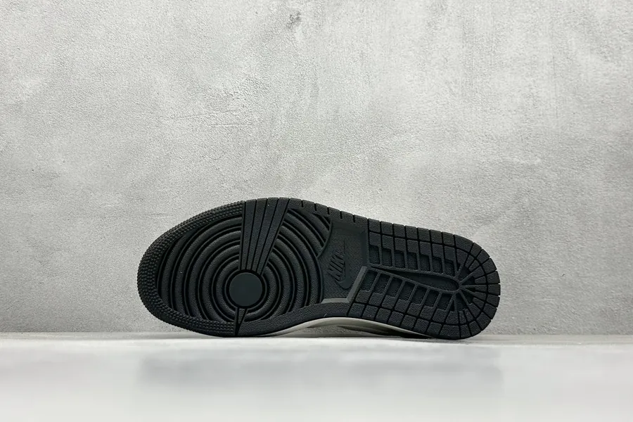 Travis Scott x Fraent Design x Air 1 Low OG SP 1 Cultural Streetwear Sneaker